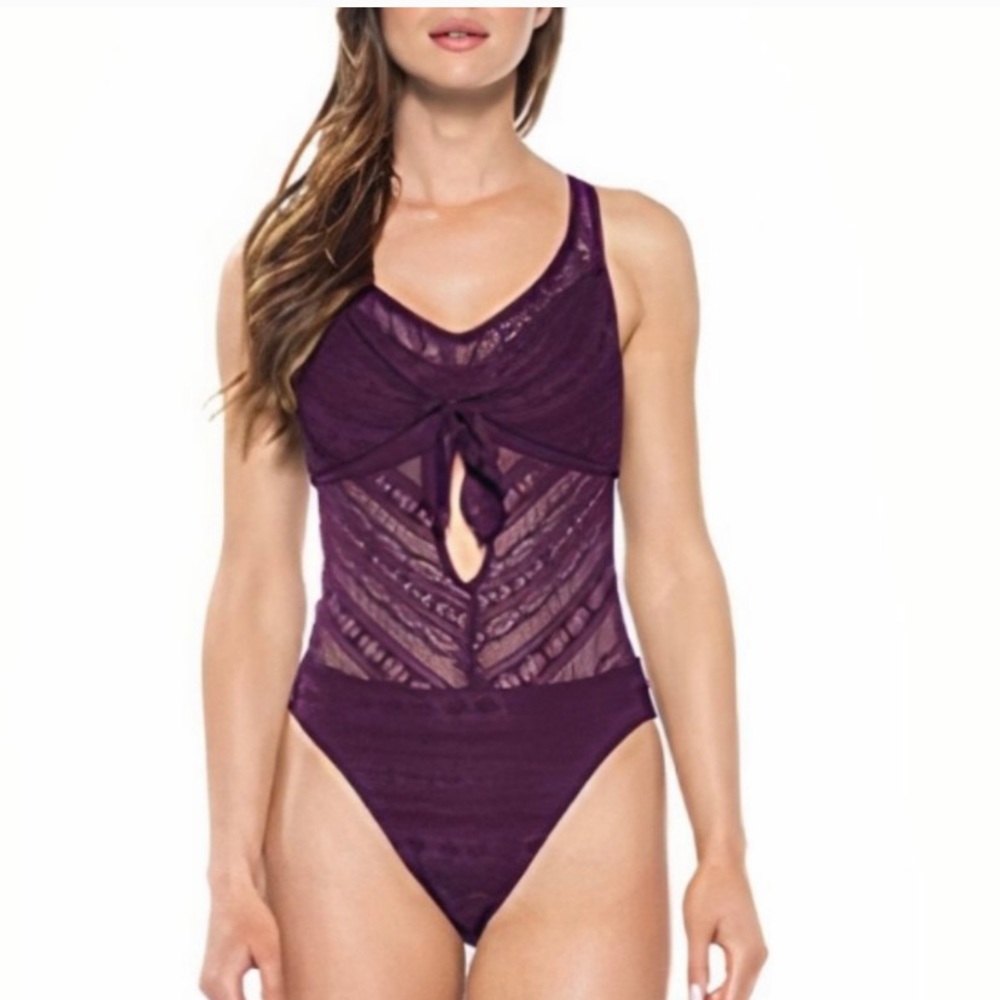 New wot Becca one piece bathing suit ❤️